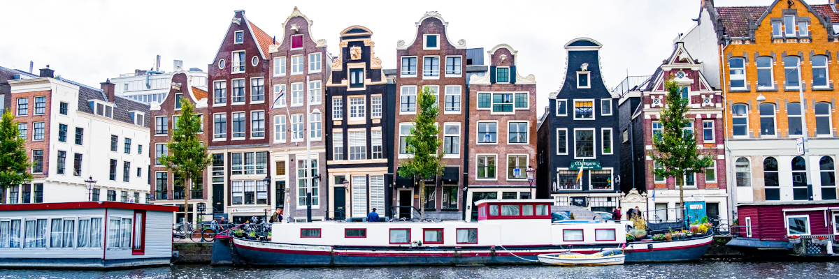 row of Amsterdam houses